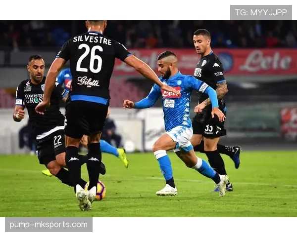 尤文图斯欧战强势回暖，团队凝聚力彰显争冠雄心