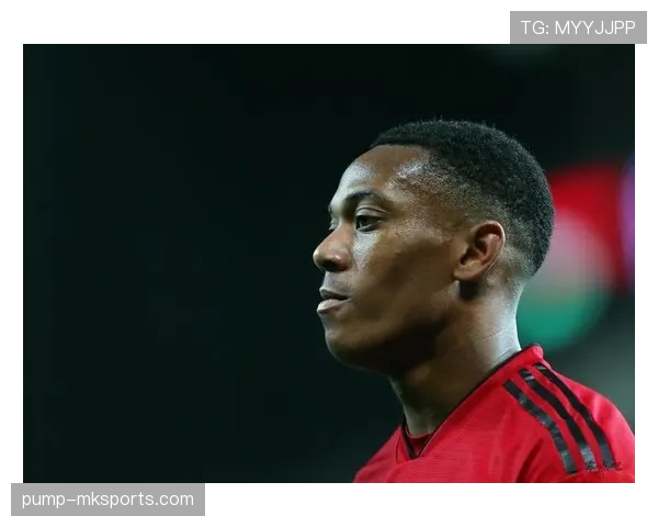 奥德加德精准传球技巧展现,传球成功率持续提升引关注 奥德加德精准传球技巧展现,传球成功率持续提升引关注