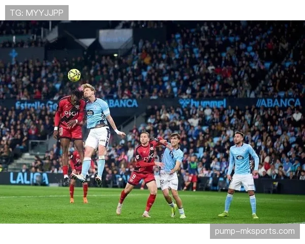 埃弗顿在2025年英超赛季表现稳健，致力于争取欧战资格。